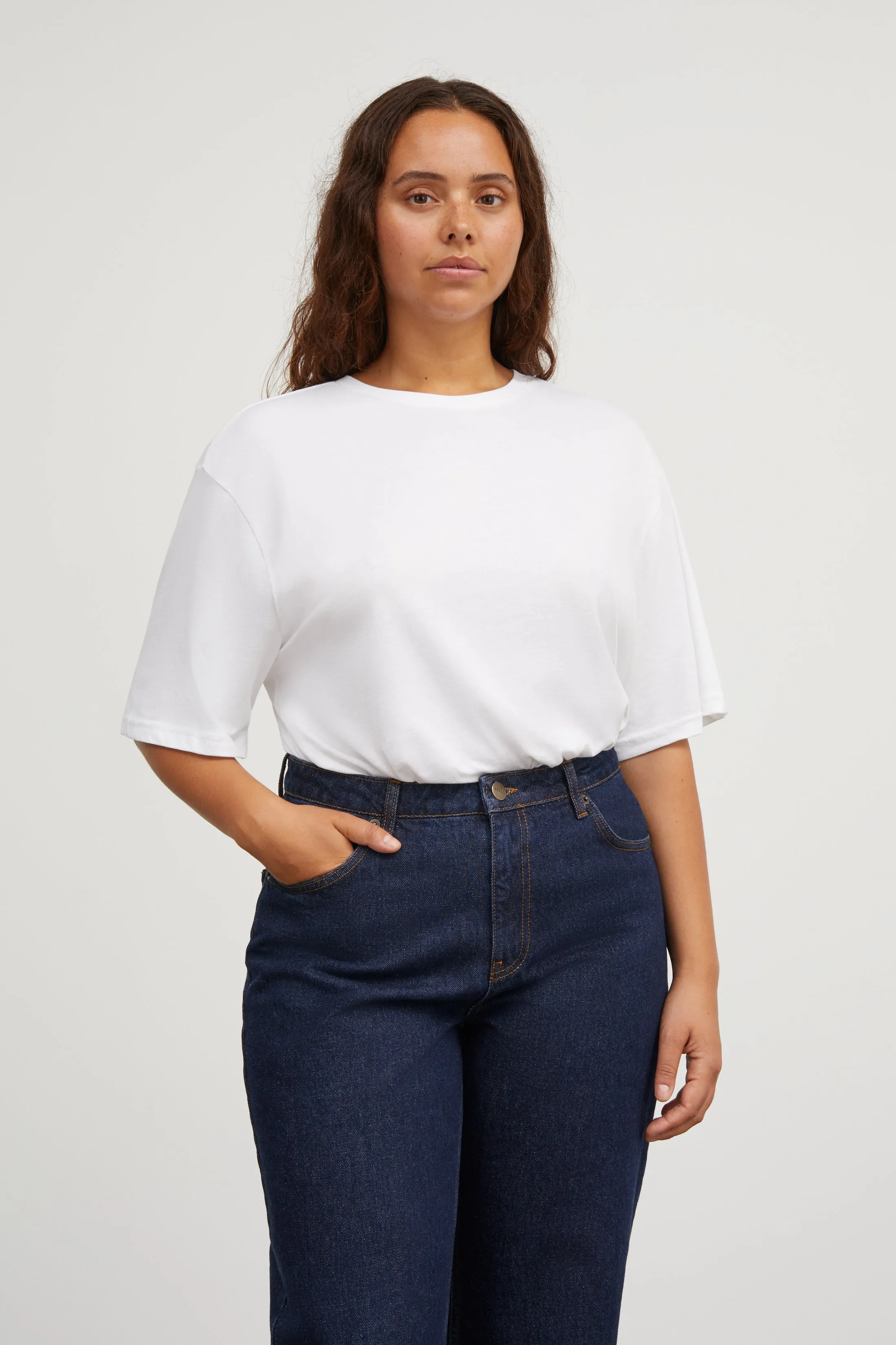 Andy oversize tee - Optic white sold by Skall Studio product image thumbnail 2