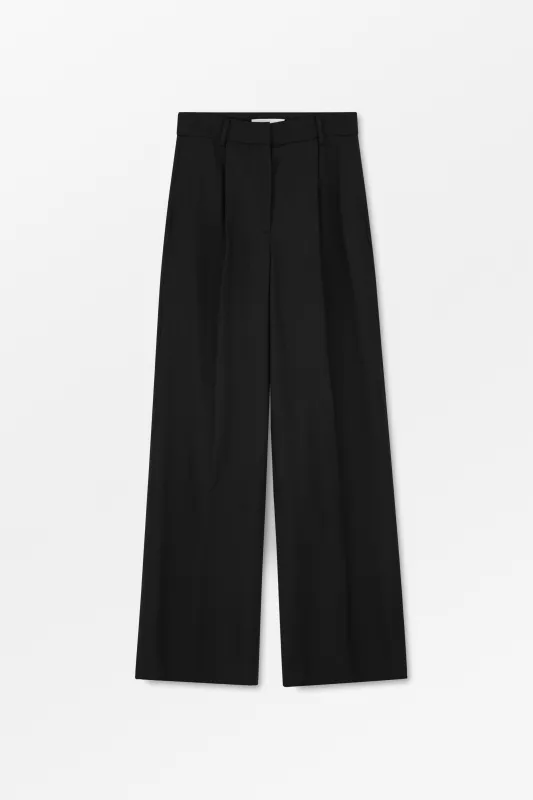 Thom trousers - Black made by Skall Studio