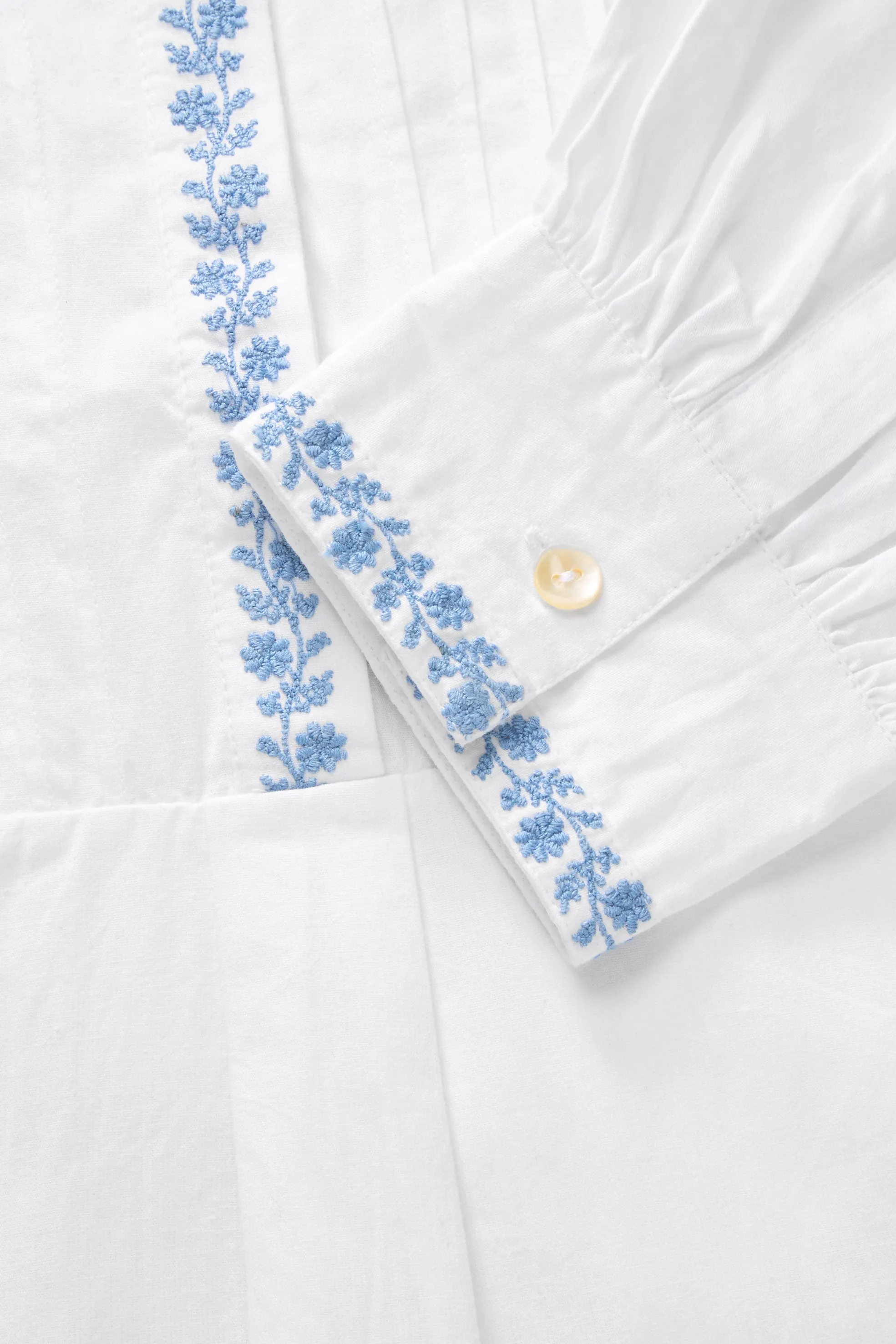 Bonne shirt - Optic white sold by Skall Studio product image thumbnail 5