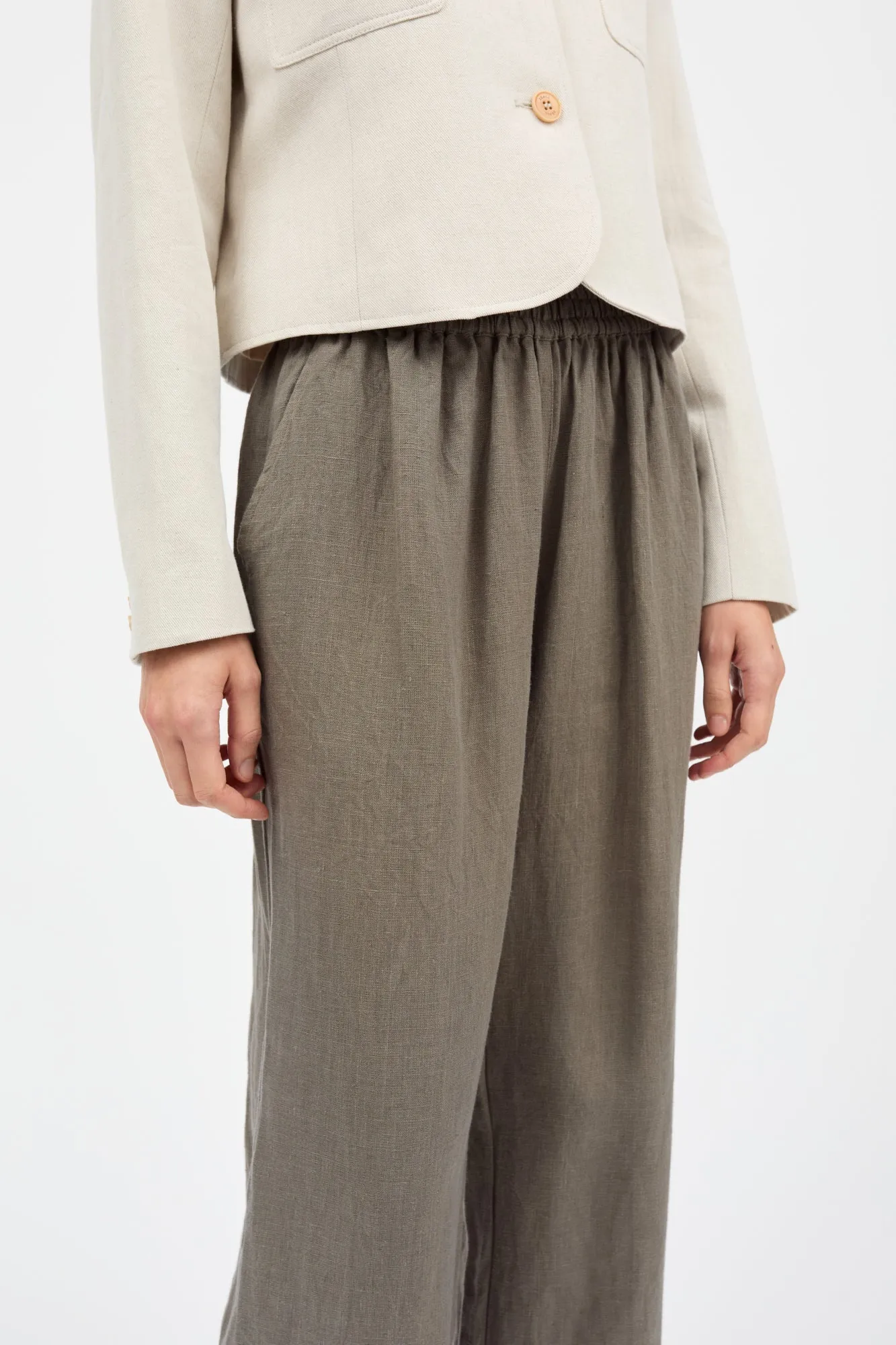 Vetiver pants - Khaki sold by Skall Studio product image thumbnail 3
