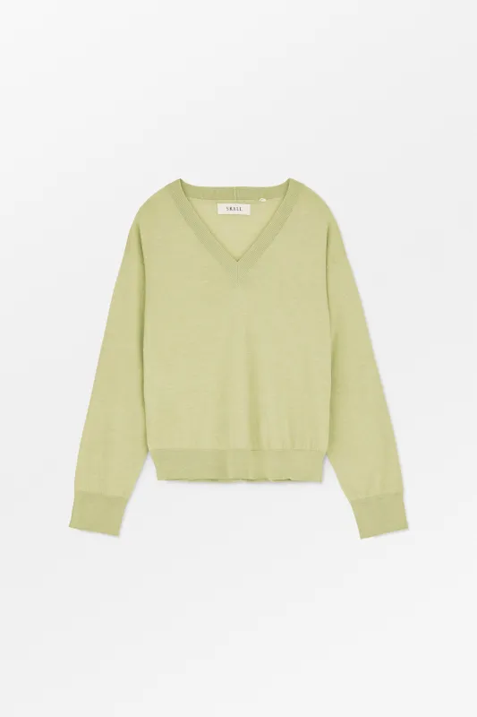 Amethyst V-neck jumper - Light green made by Skall Studio