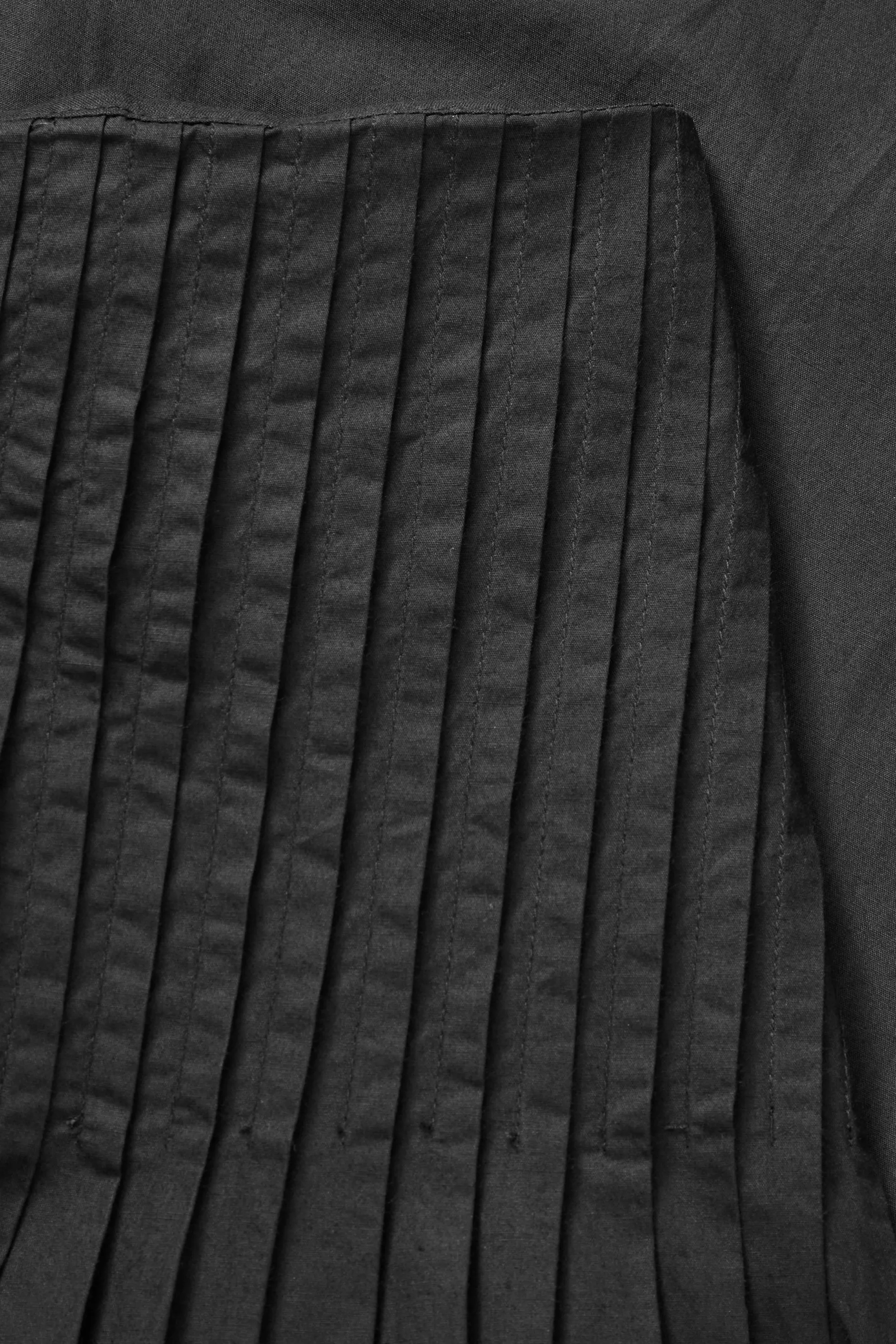 Pavlova skirt - Black sold by Skall Studio product image thumbnail 5