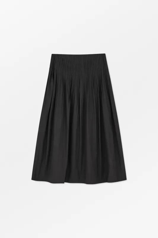 Pavlova skirt - Black made by Skall Studio