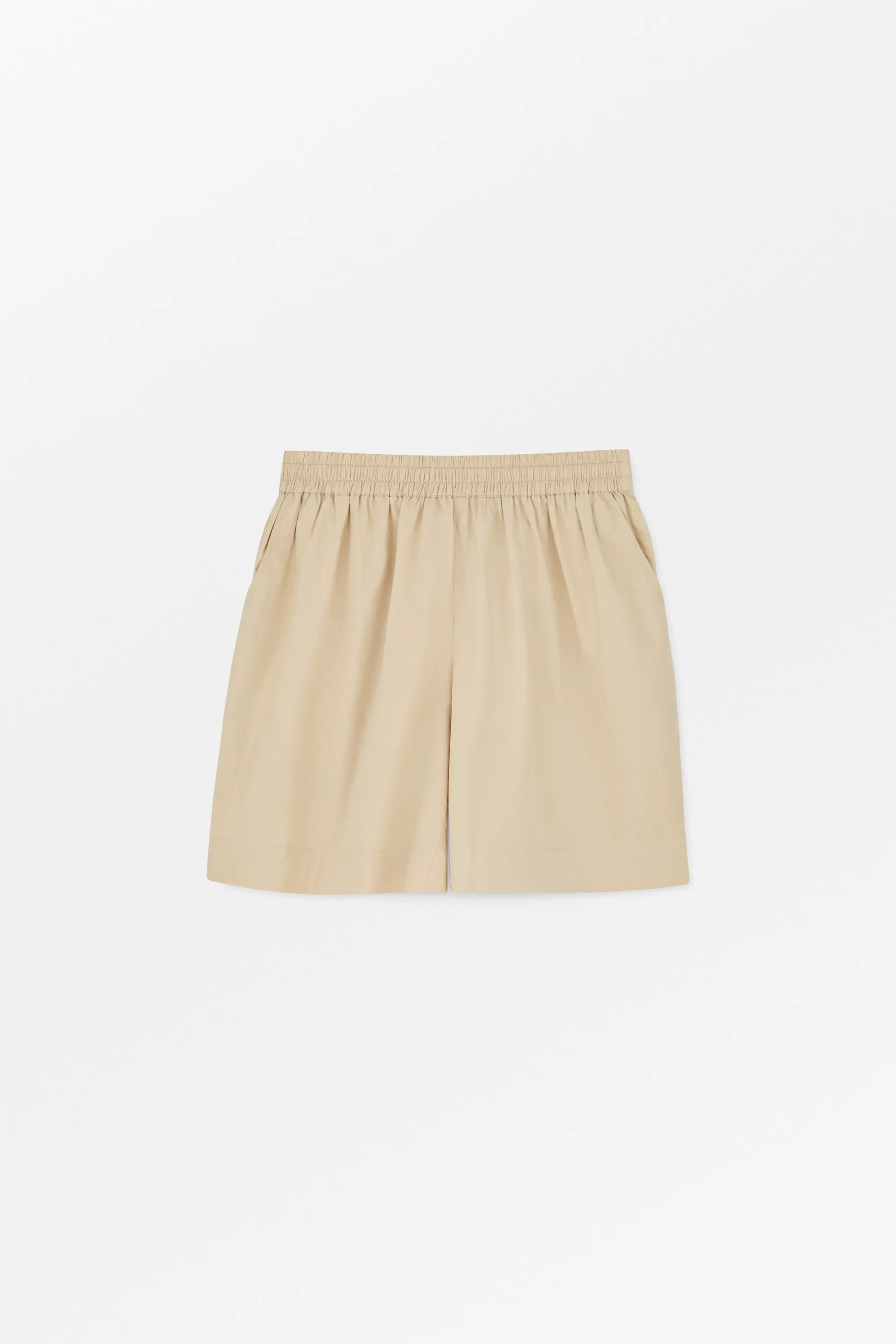 Edgar shorts - Soft sand sold by Skall Studio