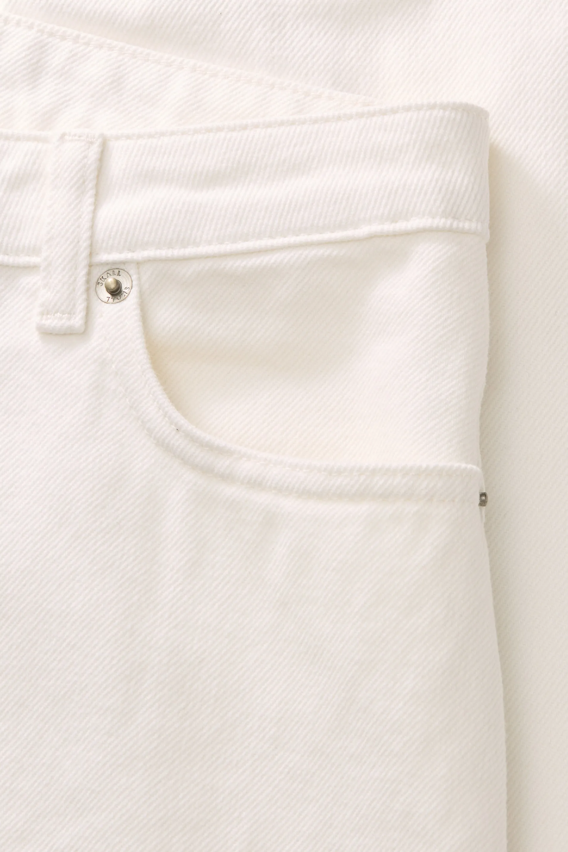 Willie shorts - Off white sold by Skall Studio product image thumbnail 5