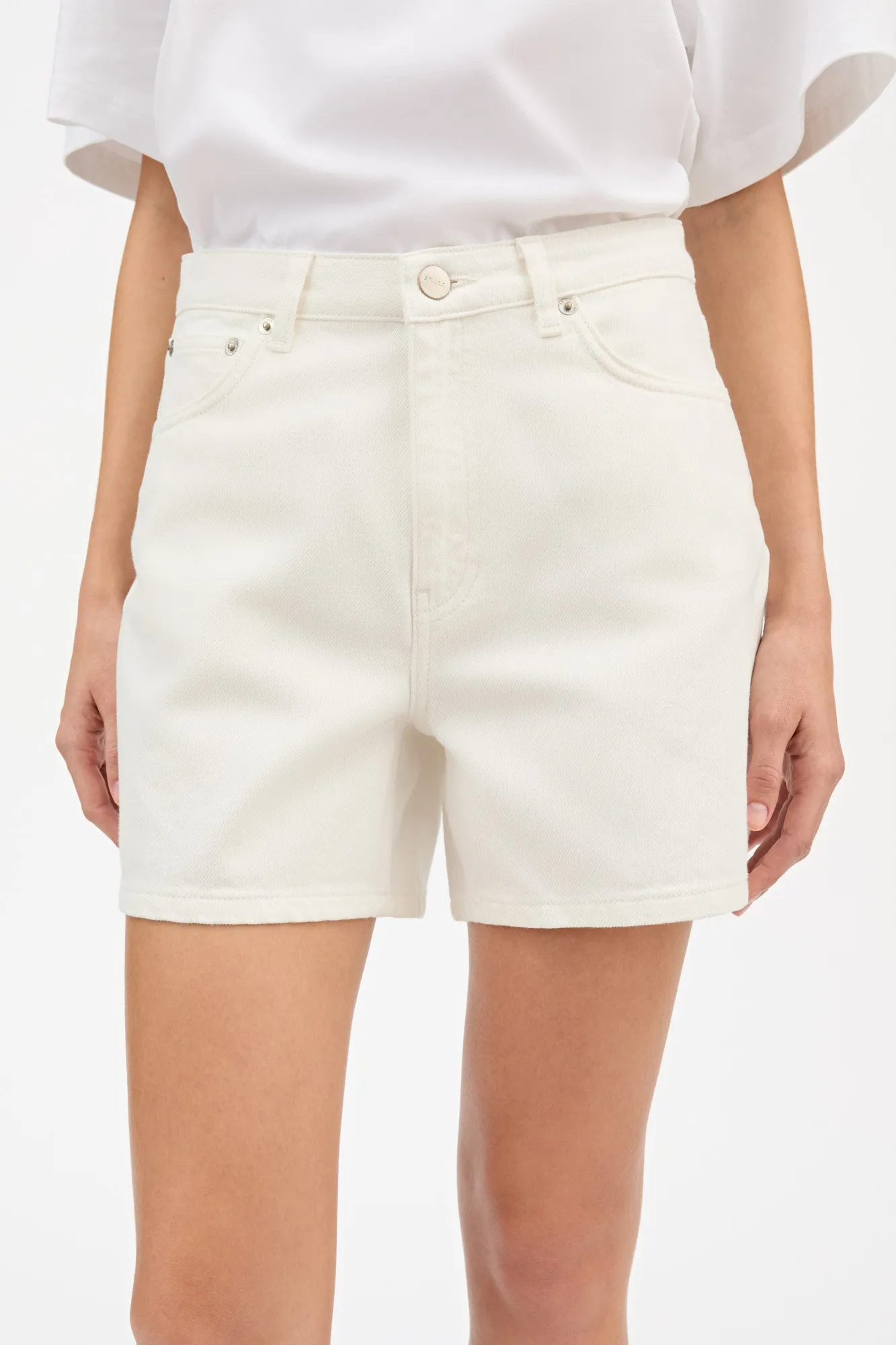 Willie shorts - Off white sold by Skall Studio product image thumbnail 3