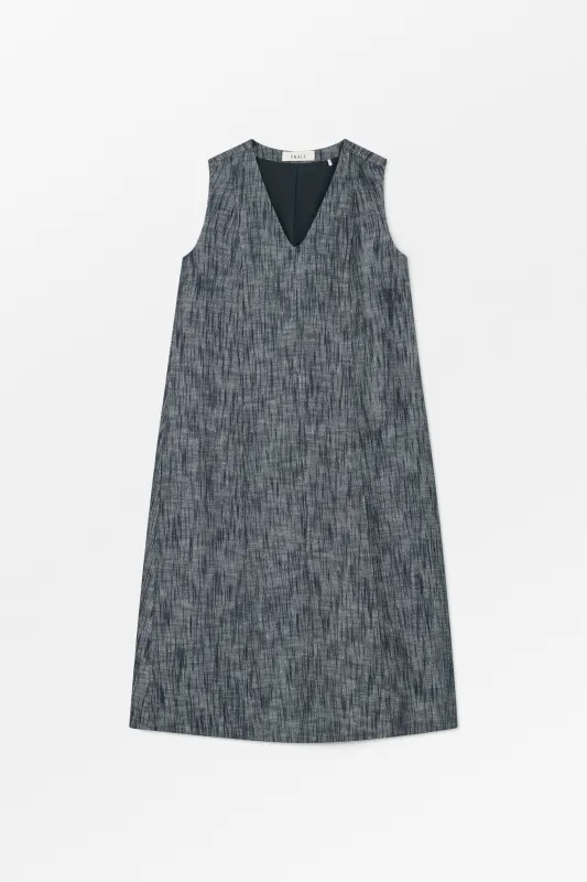 Jo dress - Indigo/Linen made by Skall Studio