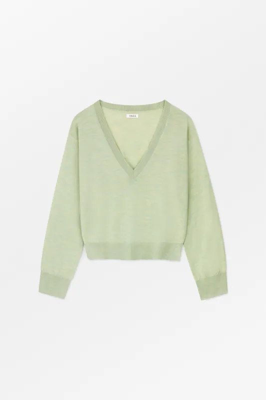 Amara v-neck jumper - Light green mélange made by Skall Studio