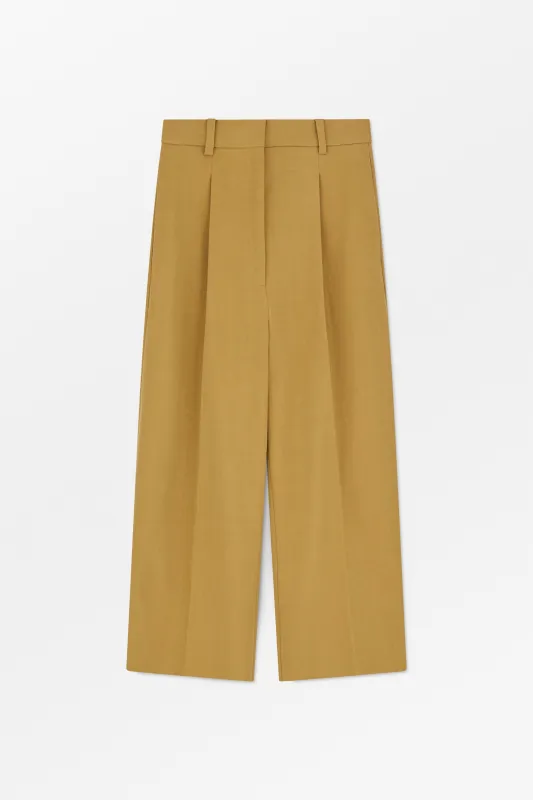 Thom trousers - Green curry made by Skall Studio