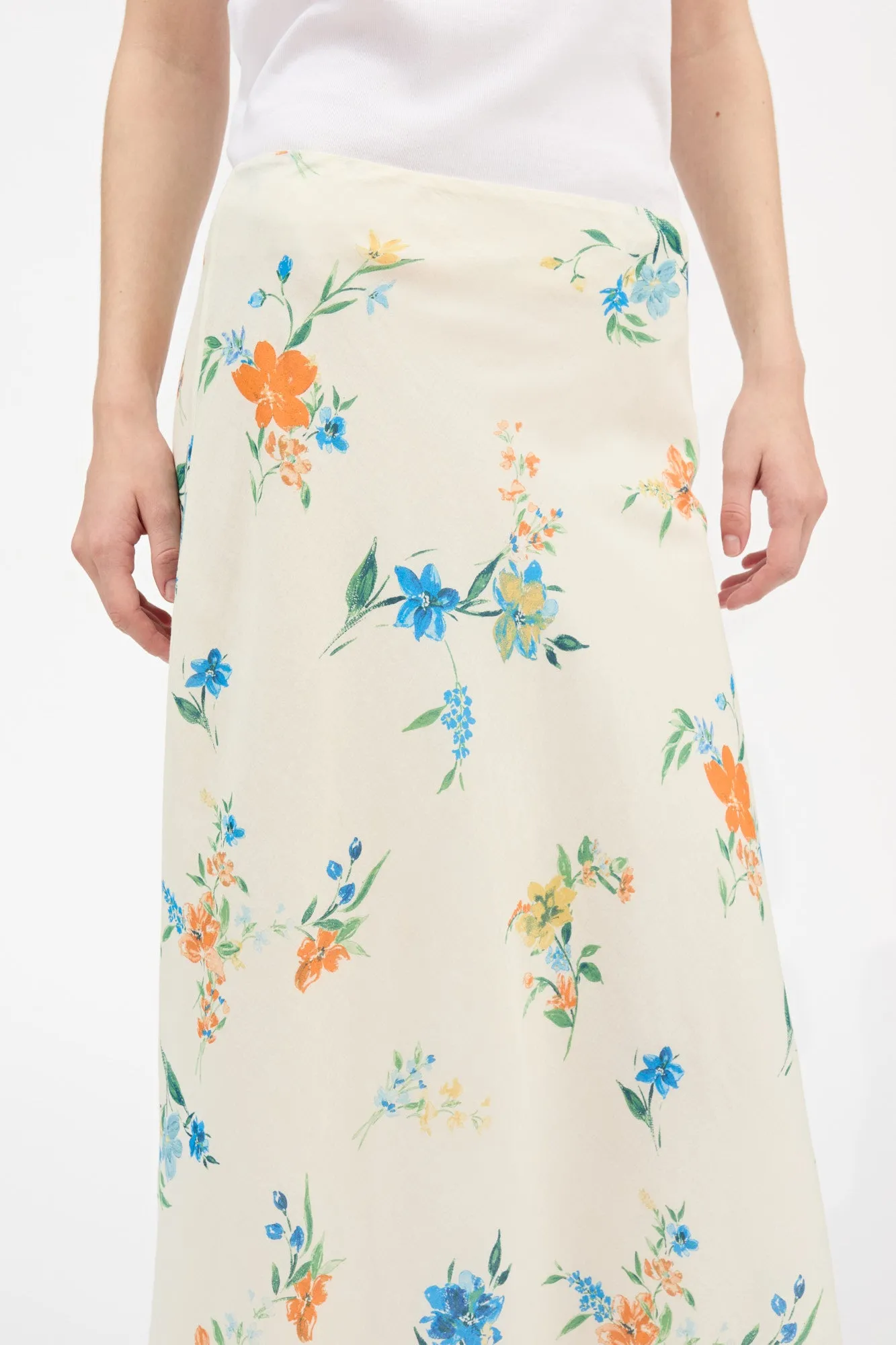 Mila skirt - Flower bouquet sold by Skall Studio product image thumbnail 3