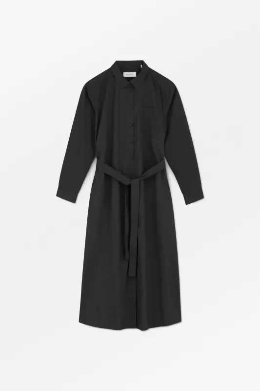 Leigh shirtdress - Black made by Skall Studio
