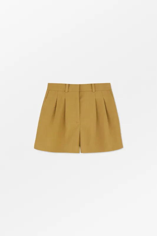 James shorts - Green curry made by Skall Studio