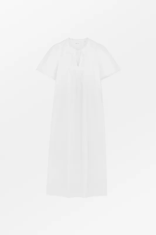 Freesia dress - Optic white made by Skall Studio