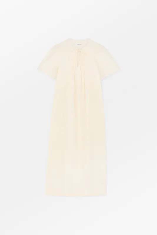 Freesia dress - Buttermilk made by Skall Studio