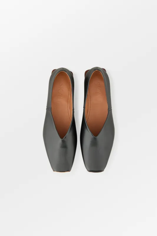 Square loafer - Black made by Skall Studio