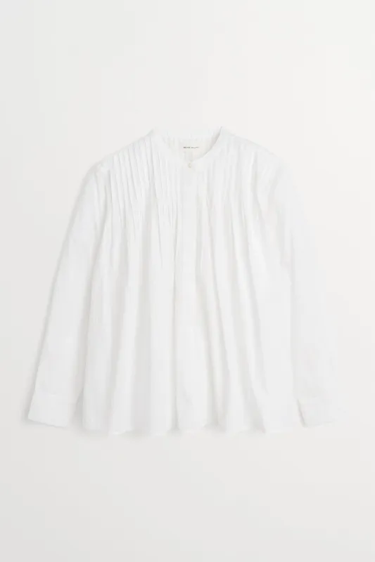 Dot shirt - Optic white made by Skall Studio