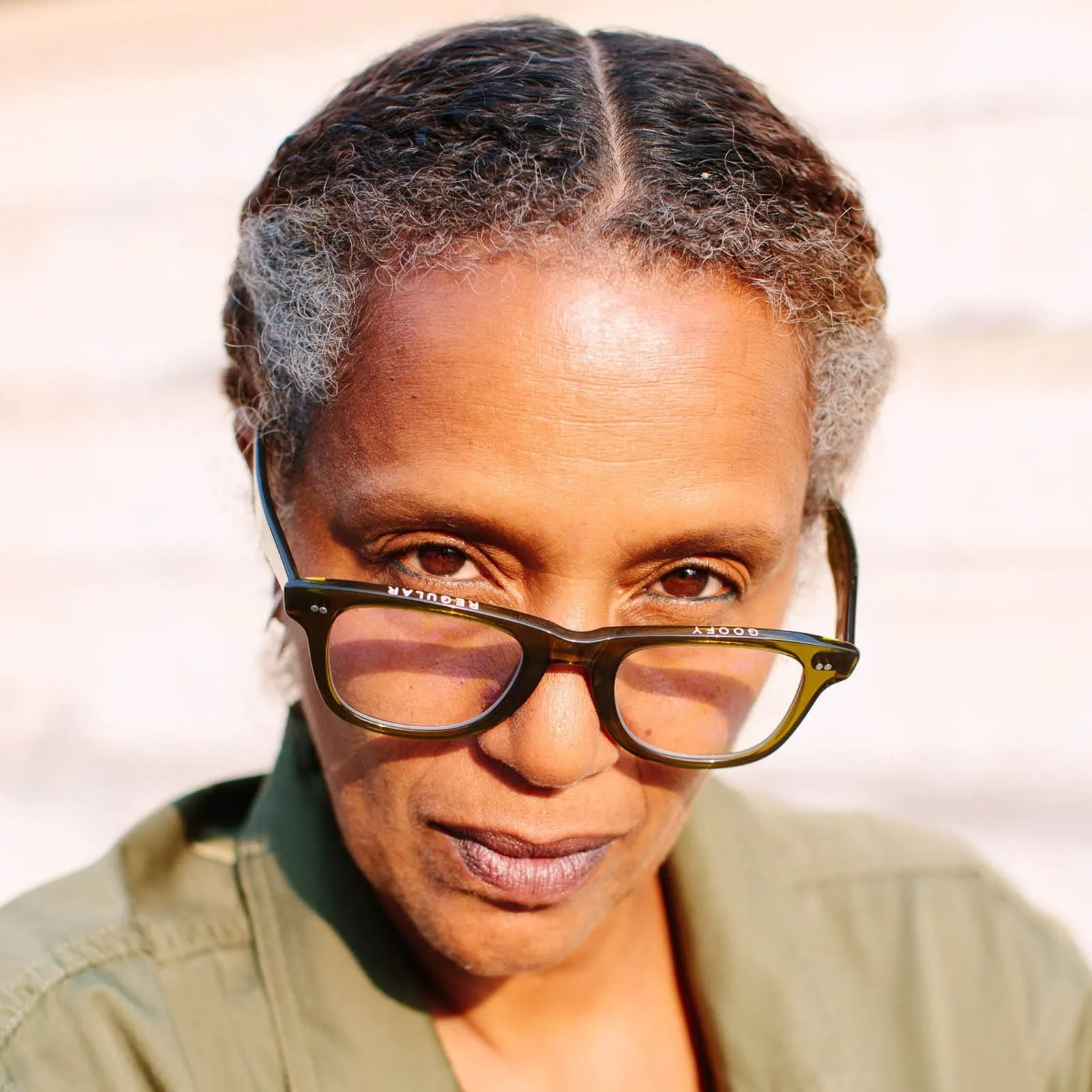 Porgy Backstage Compact | Progressive Glasses sold by Caddis product image thumbnail 2