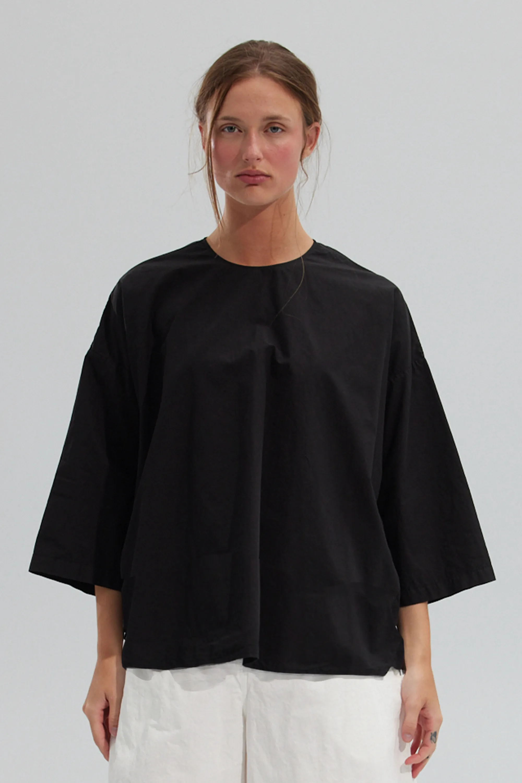 Igna Blouse sold by Fabiana Pigna product image thumbnail 2