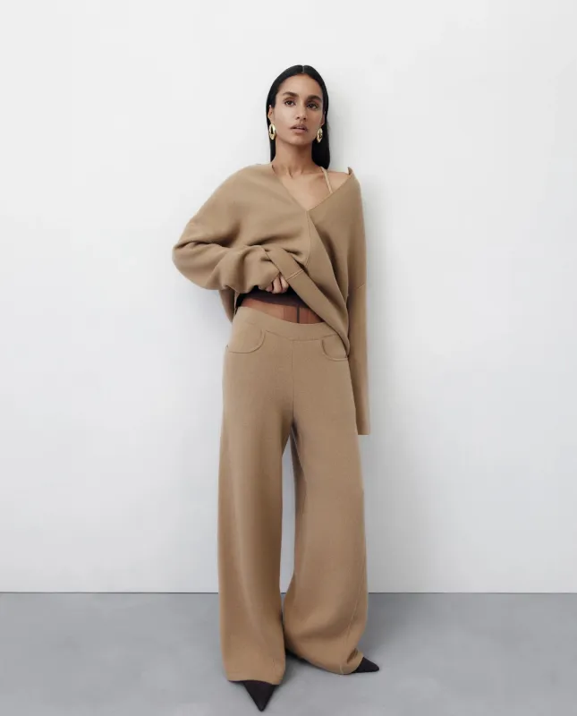 Cashmere Hose in Beige sold by Allude