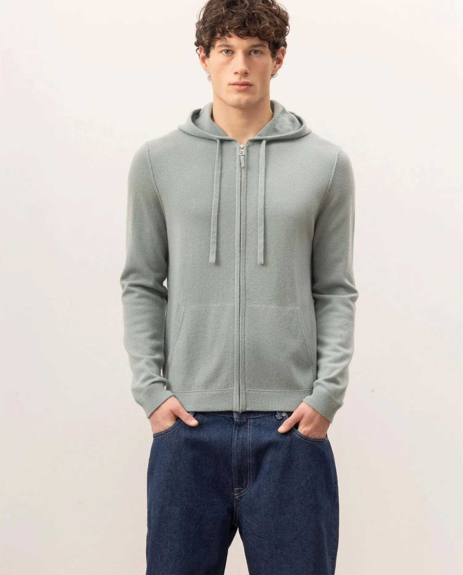 Woll-Mischung Strickjacke in Grün - Gerade Passform sold by Allude product image thumbnail 2