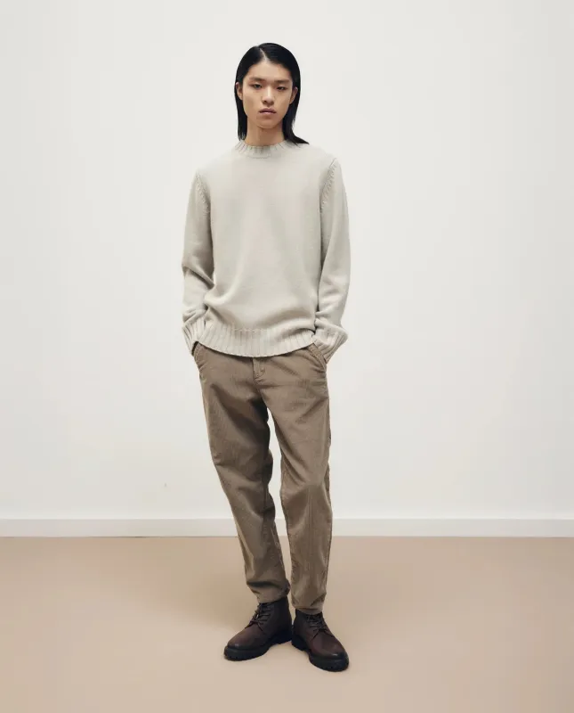 Cashmere Pullover in Grau - Gerade Passform sold by Allude