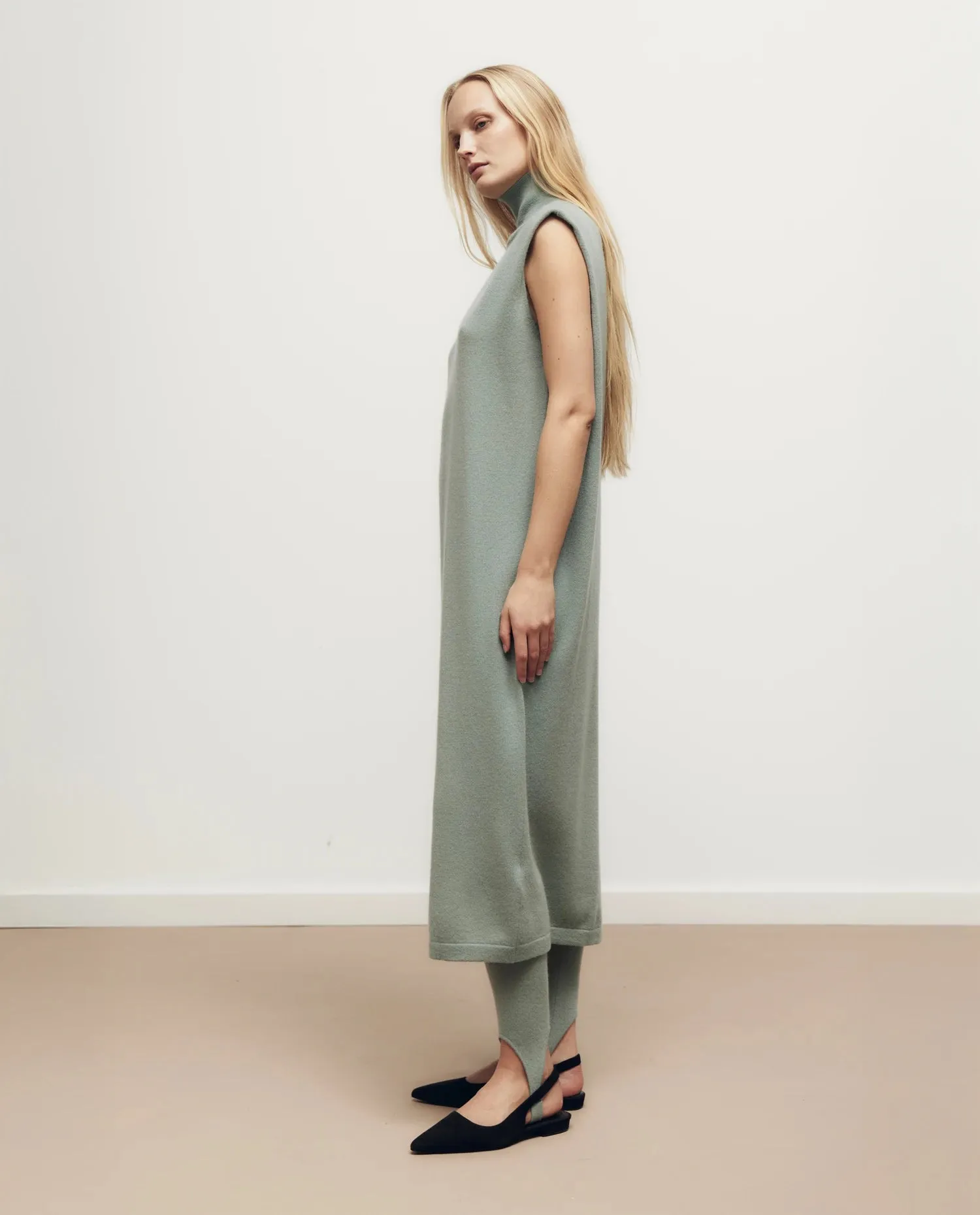 Woll-Mischung Leggings in Grün - Enger Schnitt sold by Allude