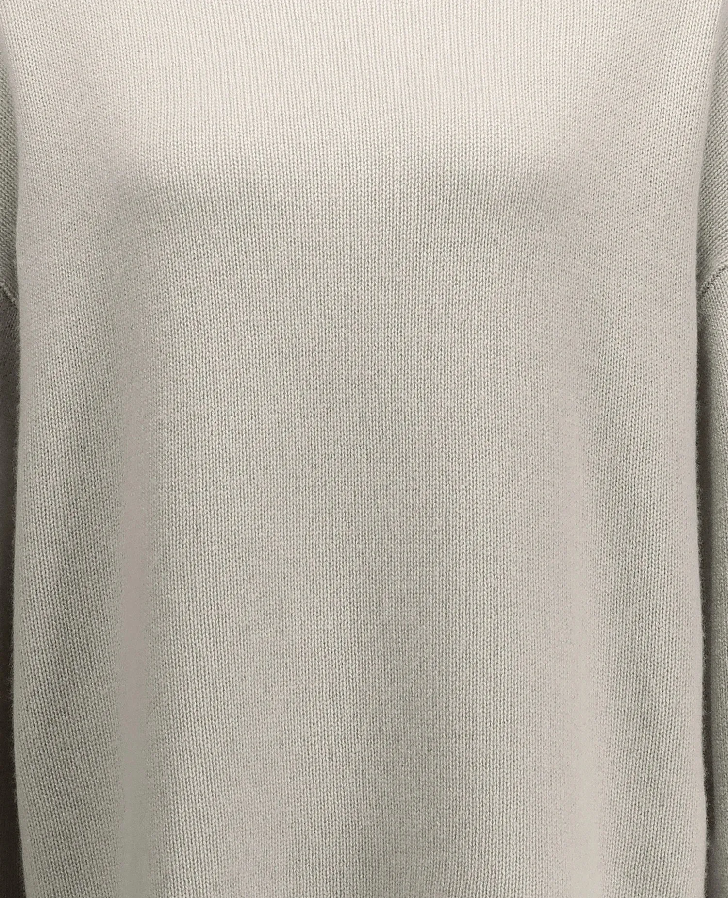Cashmere Pullover in Grau - Lockerer Schnitt sold by Allude product image thumbnail 4
