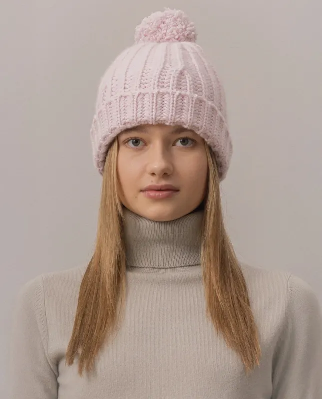 Cashmere Mütze in Rose sold by Allude