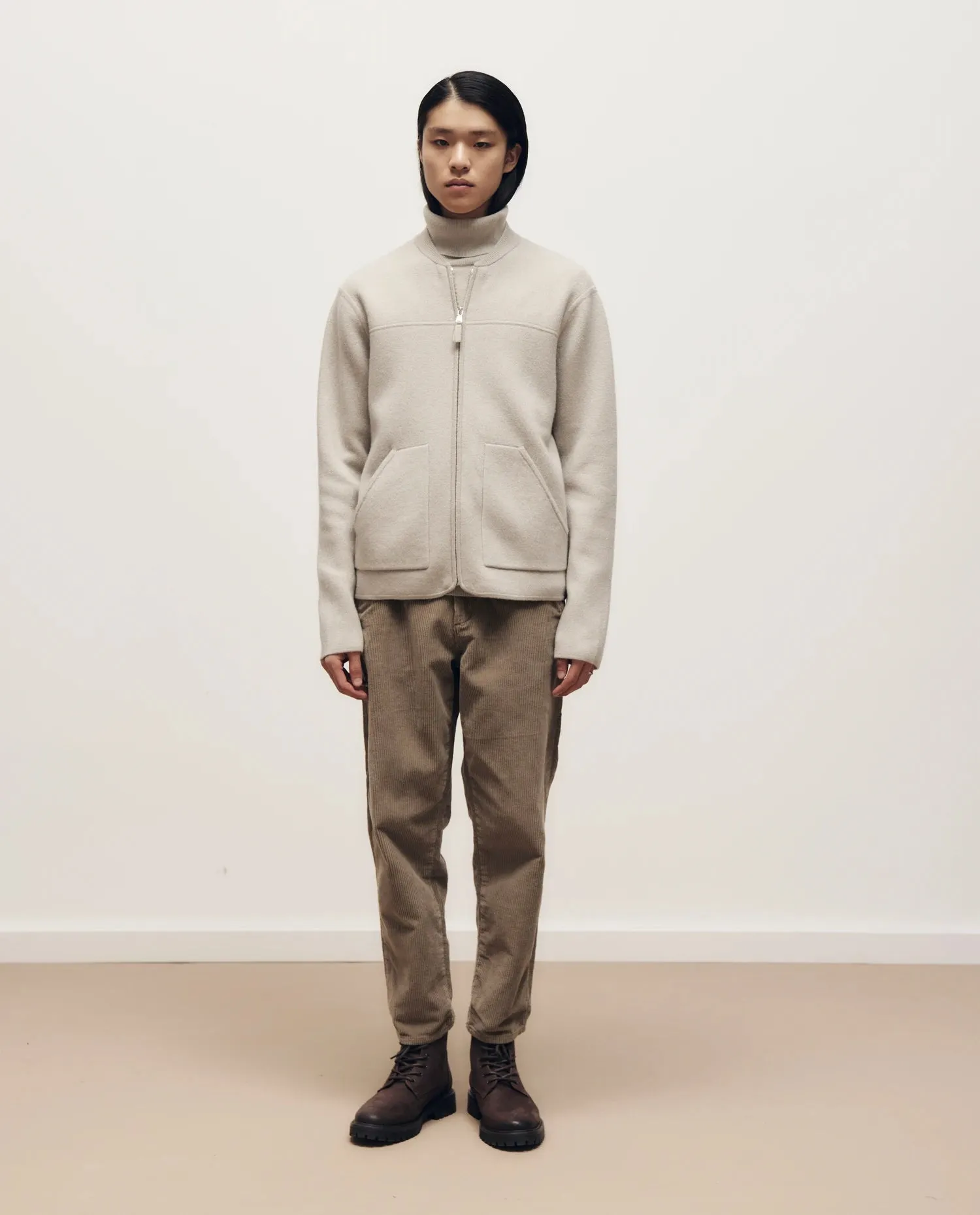 Woll-Mischung Jacket in Grau - lockerer Schnitt sold by Allude