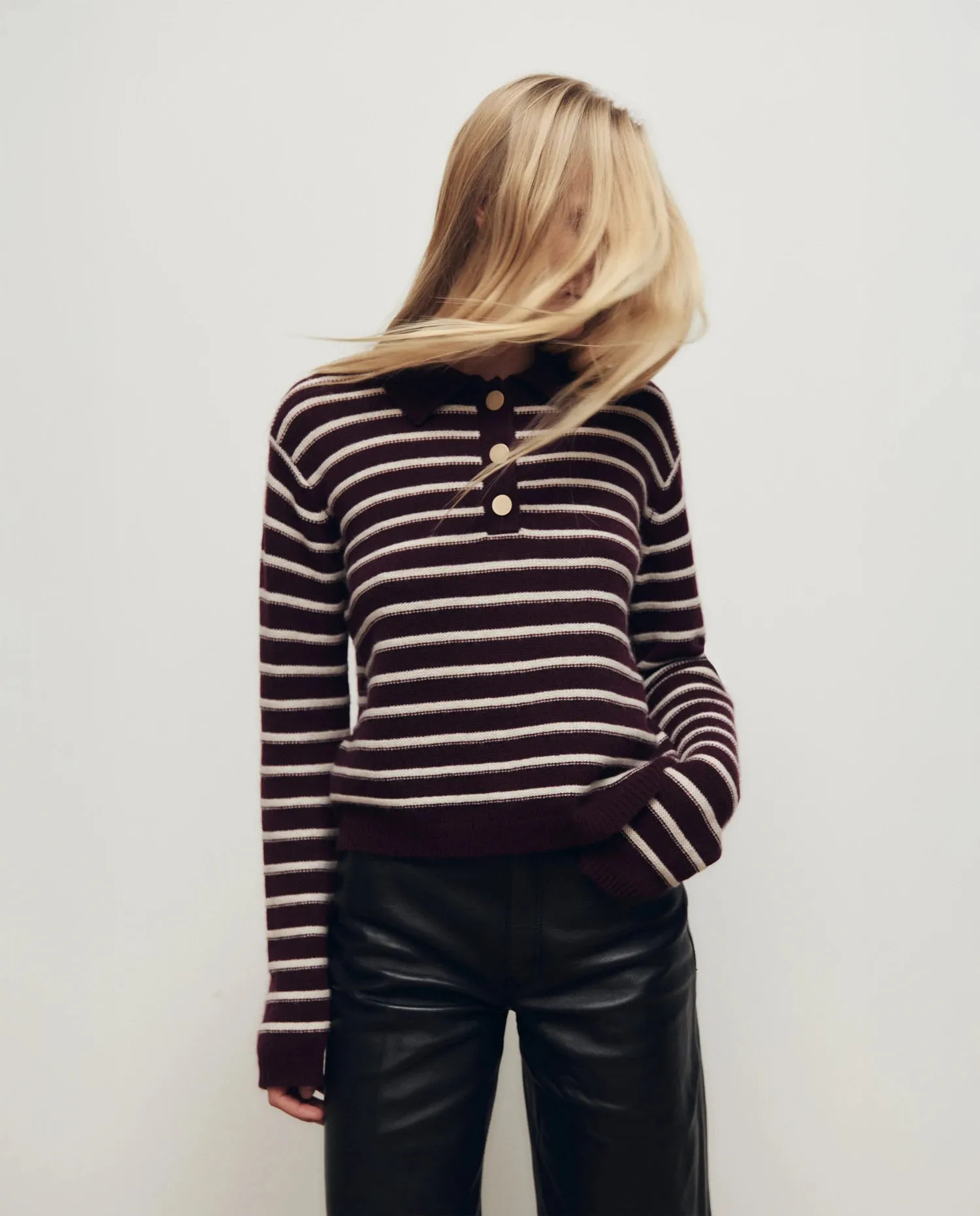 Woll-Mischung Pullover in Rot - Kastiger Schnitt sold by Allude