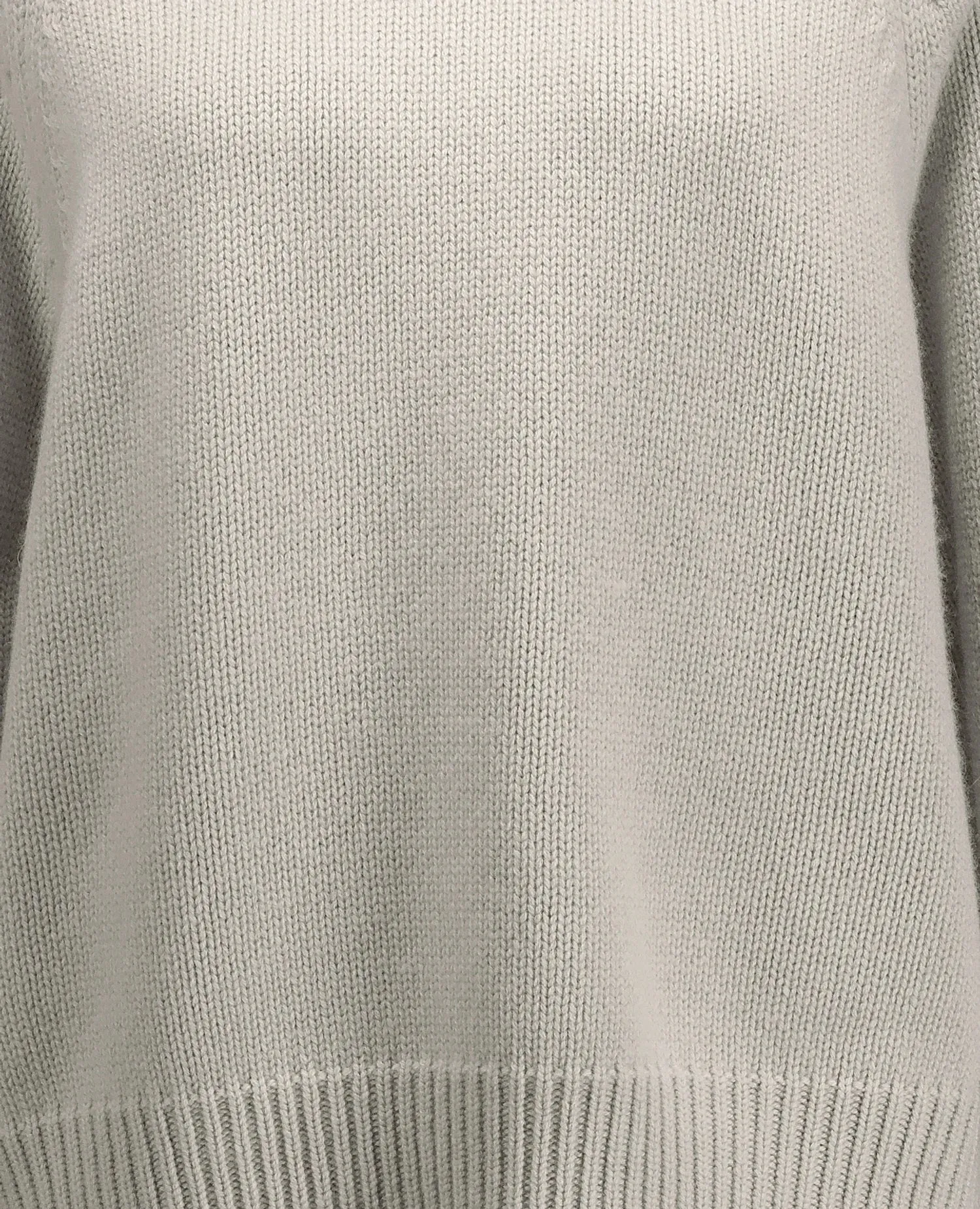 Cashmere Pullover in Grau - Kastiger Schnitt sold by Allude product image thumbnail 4