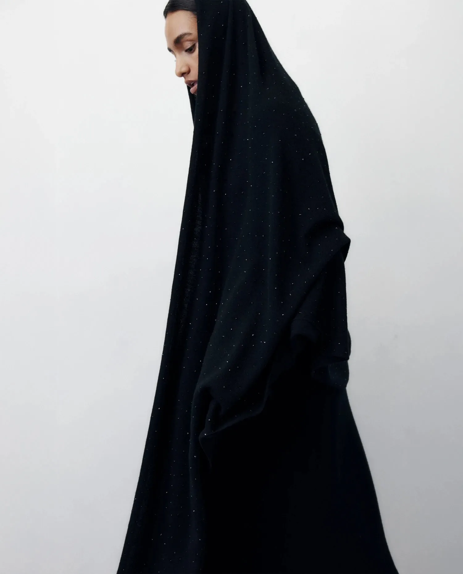 Cashmere Schal in Schwarz sold by Allude
