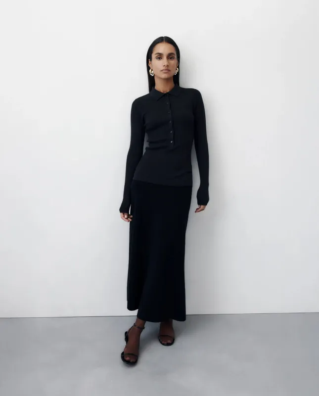 Cashmere Pullover in Schwarz sold by Allude