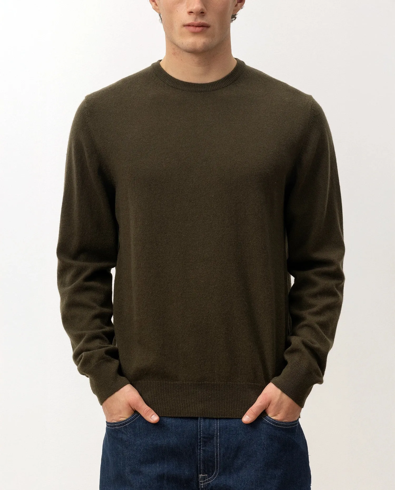 Rundhals Pullover aus Cashmere in Braun sold by Allude product image thumbnail 2
