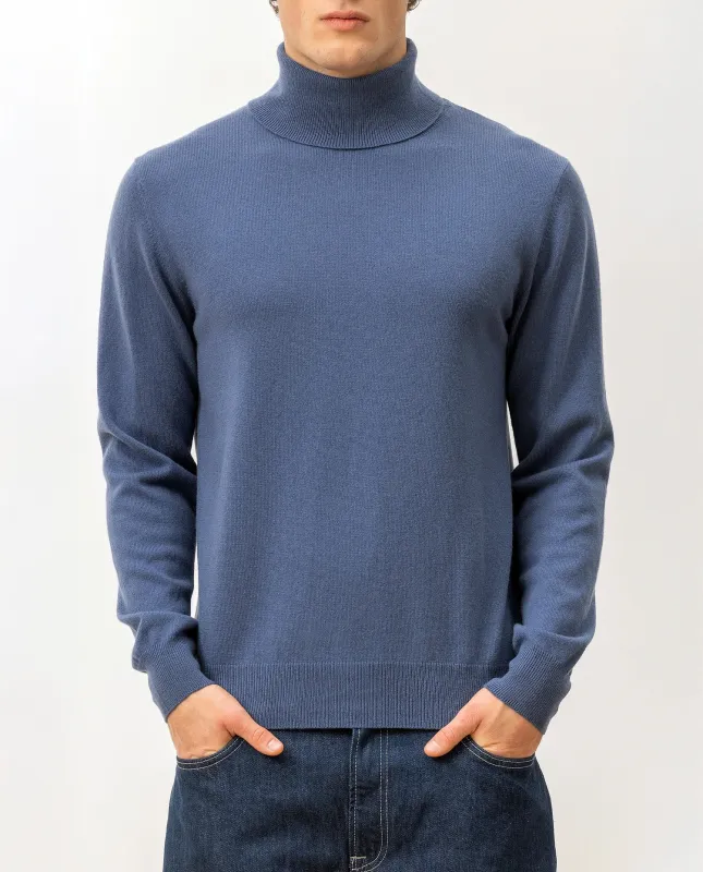 Rollkragen Pullover aus Cashmere in Blau sold by Allude