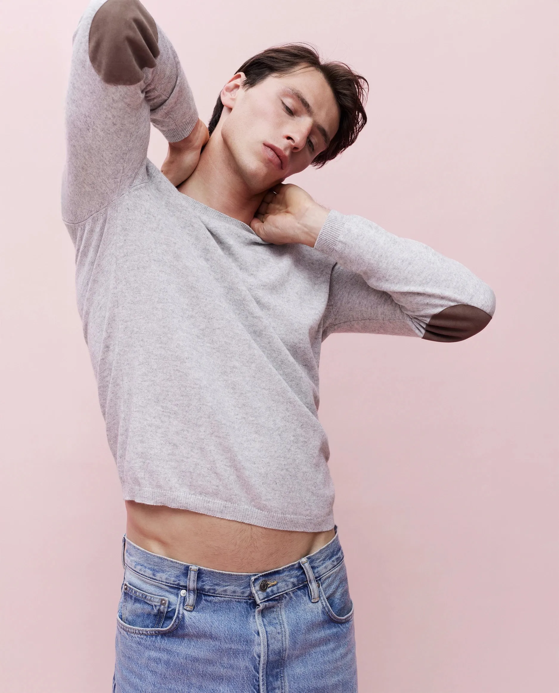 Baumwoll Mischung Pullover in Grau sold by Allude product image thumbnail 3