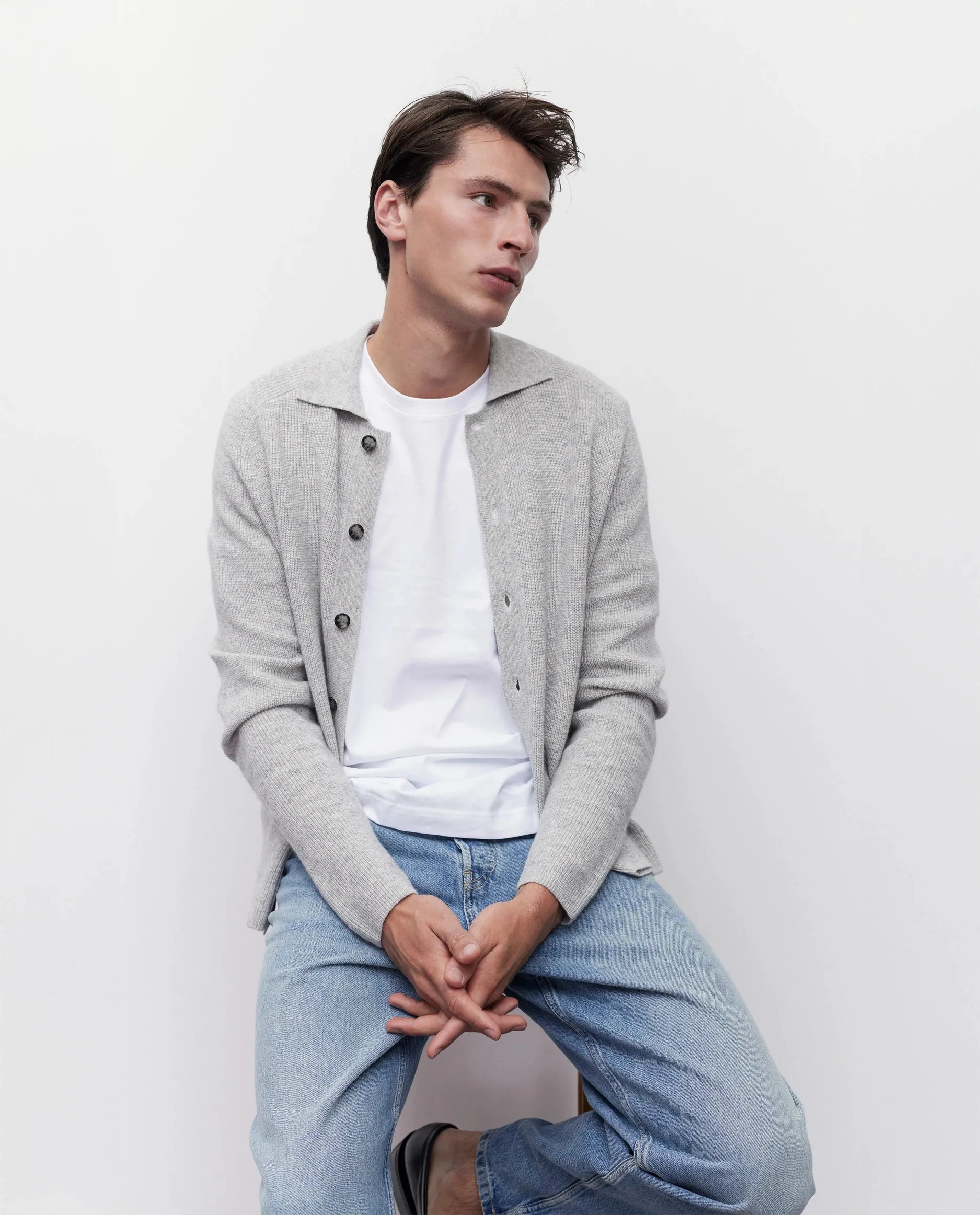 Baumwoll Mischung Pullover in Grau sold by Allude product image thumbnail 3