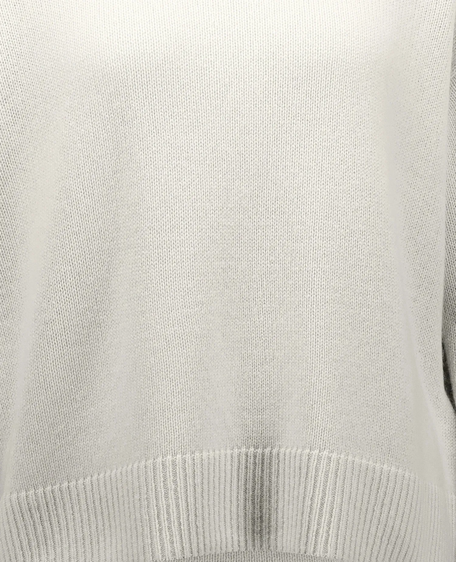 Cashmere Pullover in Weiß sold by Allude product image thumbnail 4