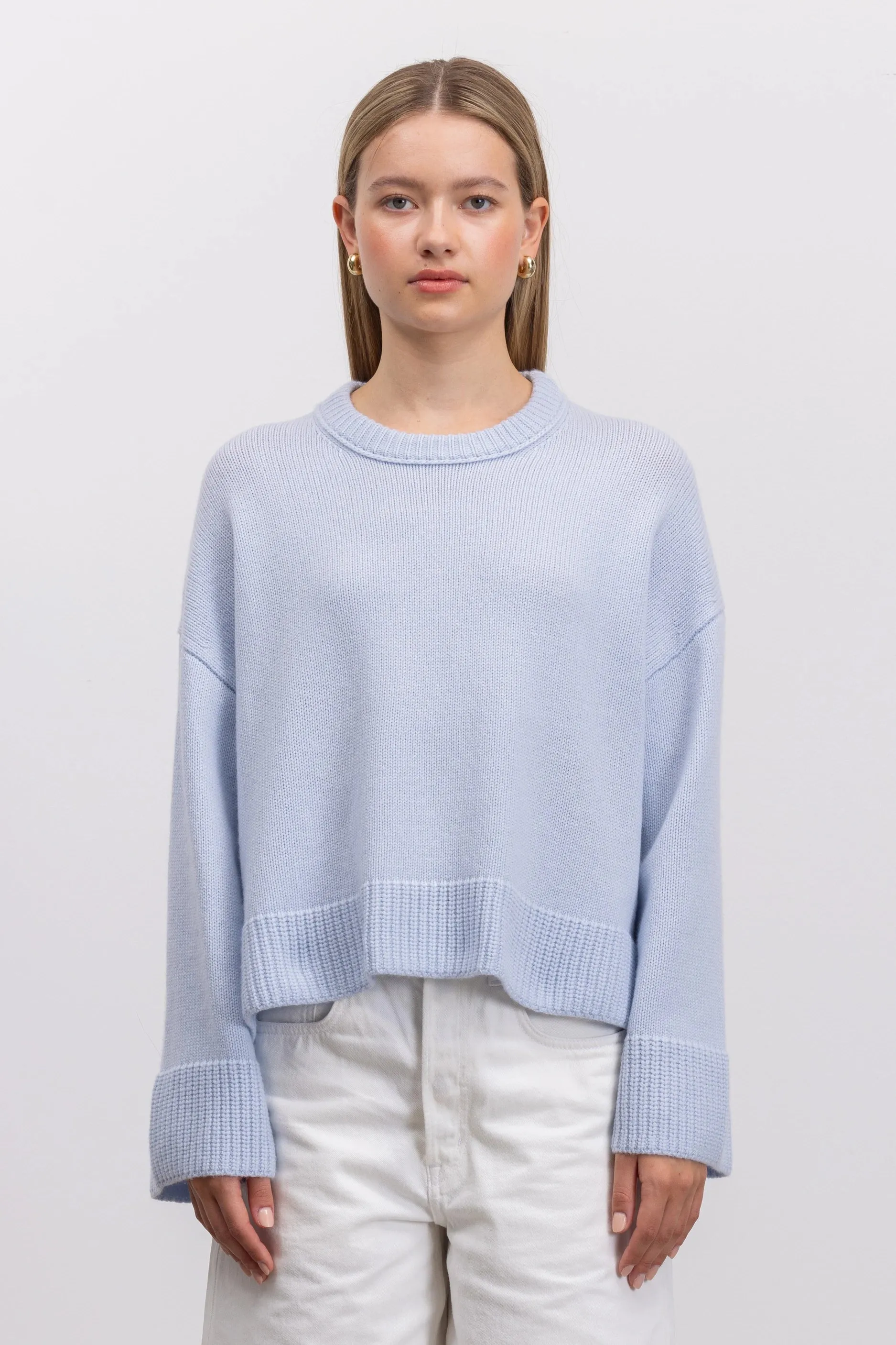 Woll-Mischung Pullover in Blau sold by Allude product image thumbnail 2