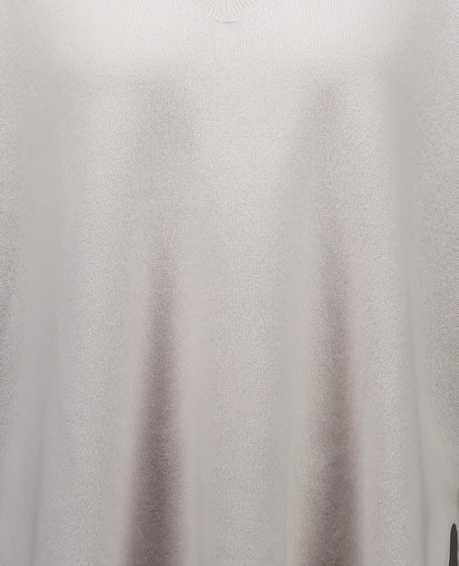 Cashmere Pullover in Grau sold by Allude product image thumbnail 4