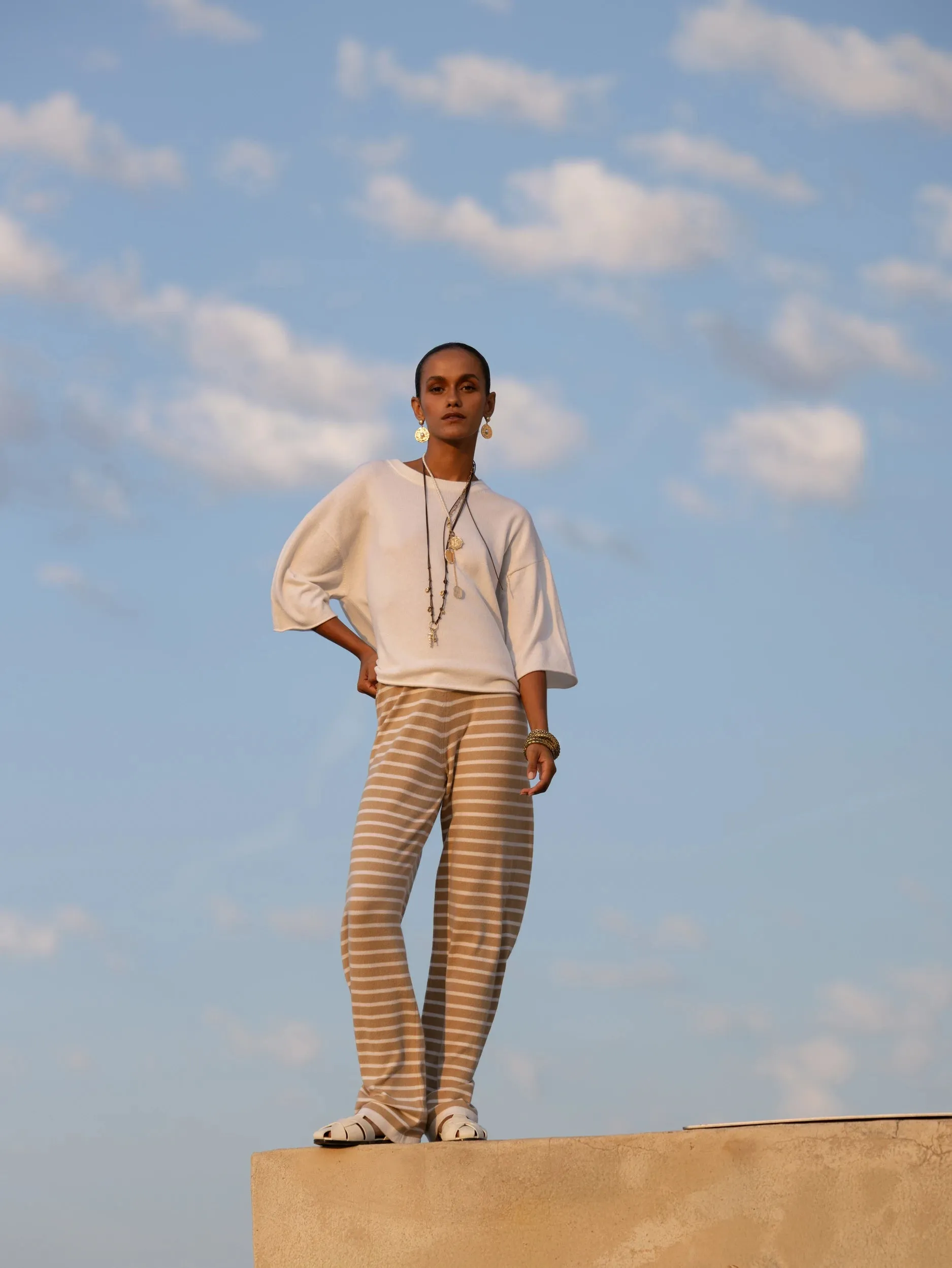 Cashmere Hose in Beige sold by Allude product image thumbnail 2