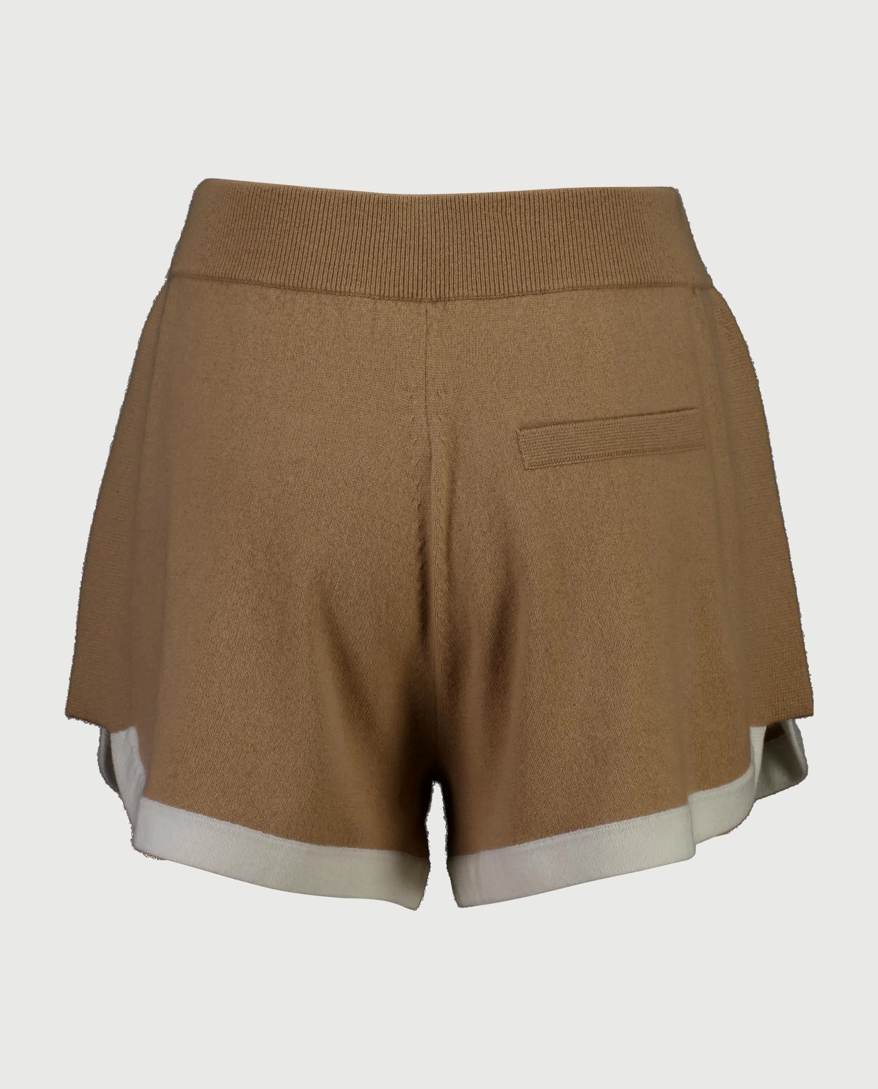 Cashmere kurze Hose in Beige sold by Allude product image thumbnail 2