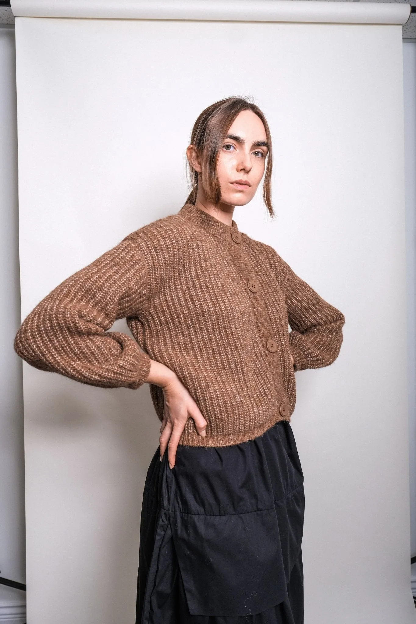 Olivia Cardigan in Heather Brown sold by et Tigre product image thumbnail 3