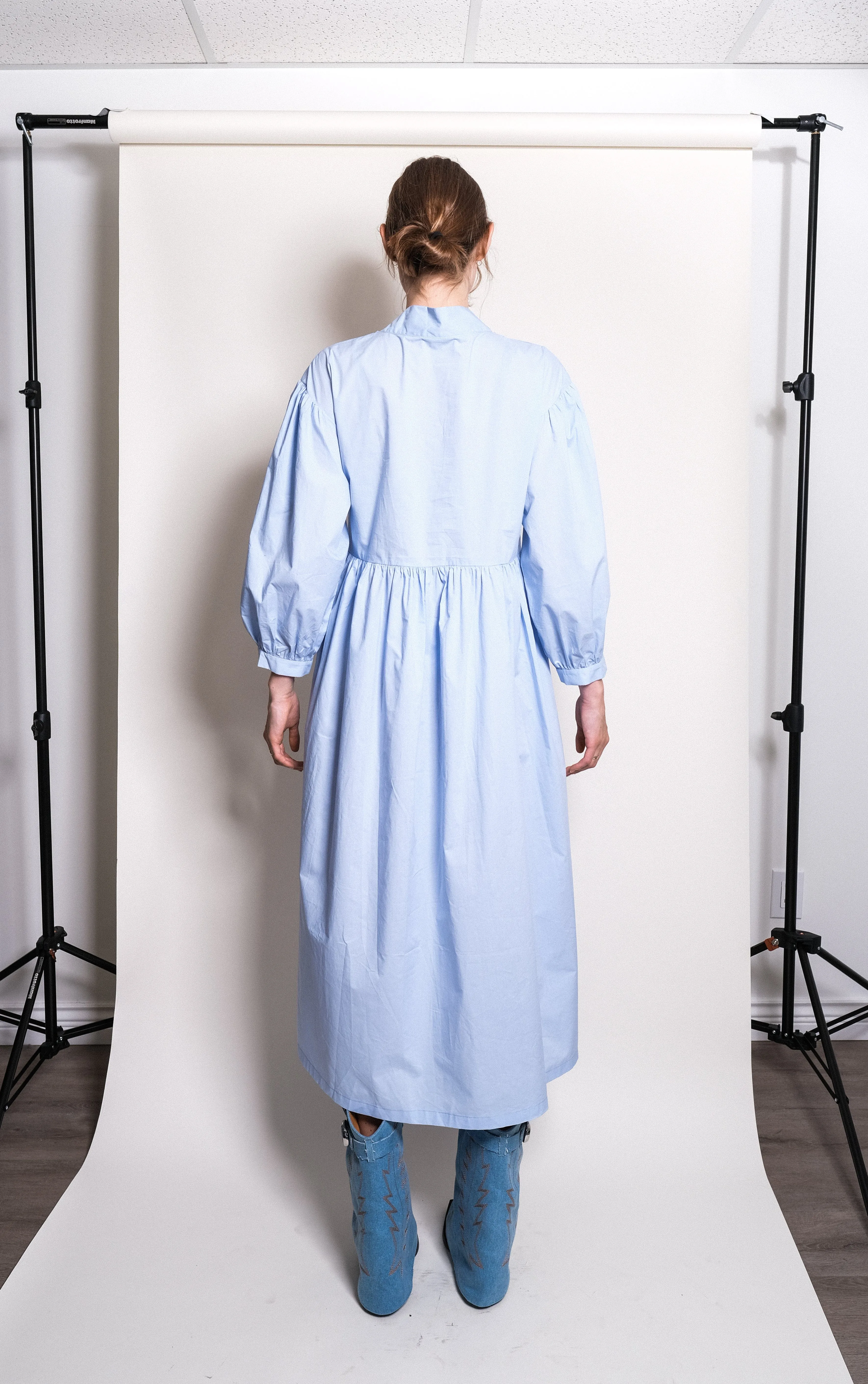 Therise Dress in Light Blue sold by et Tigre product image thumbnail 4