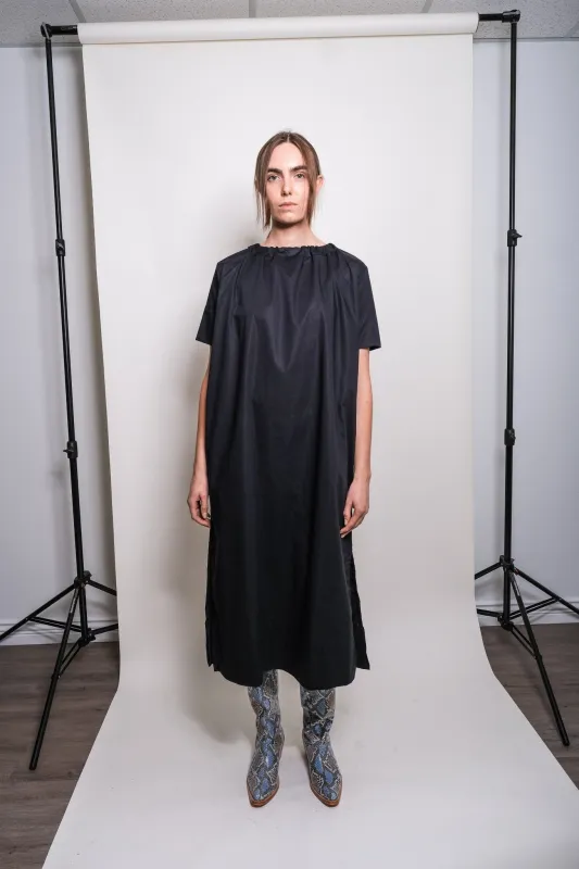 Renzo Dress in Black made by et Tigre