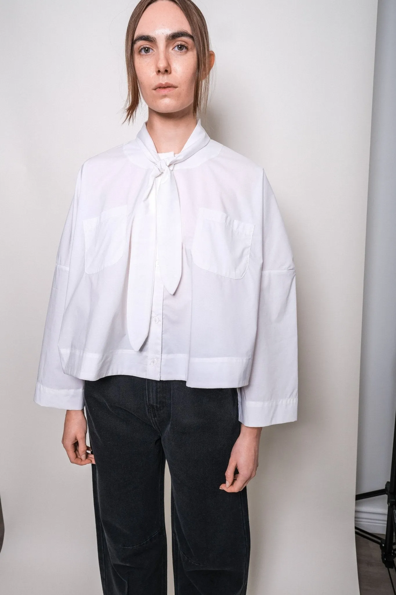 Tomo Blouse in White sold by et Tigre product image thumbnail 3