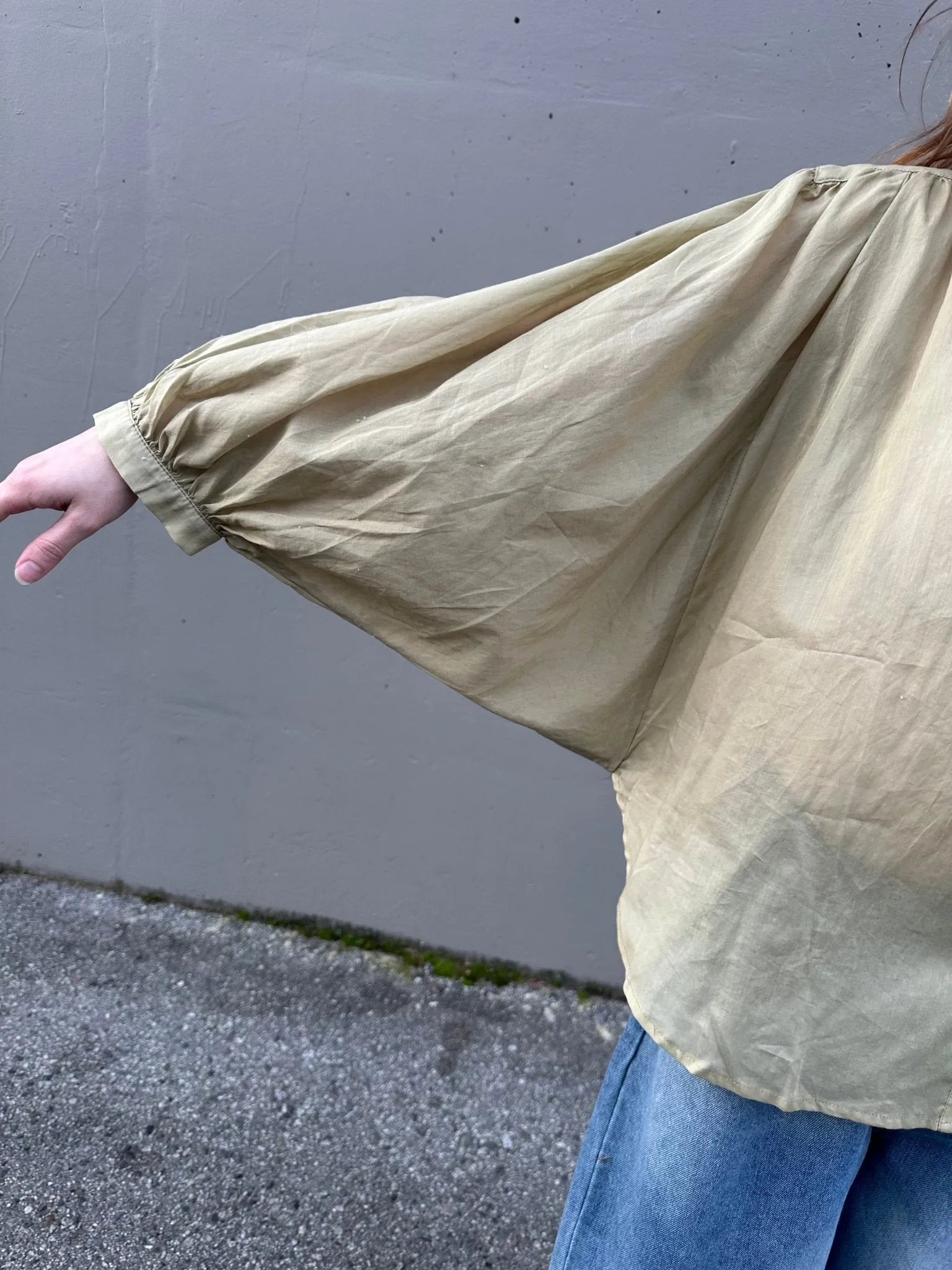 Michele Blouse in Olive sold by et Tigre product image thumbnail 5