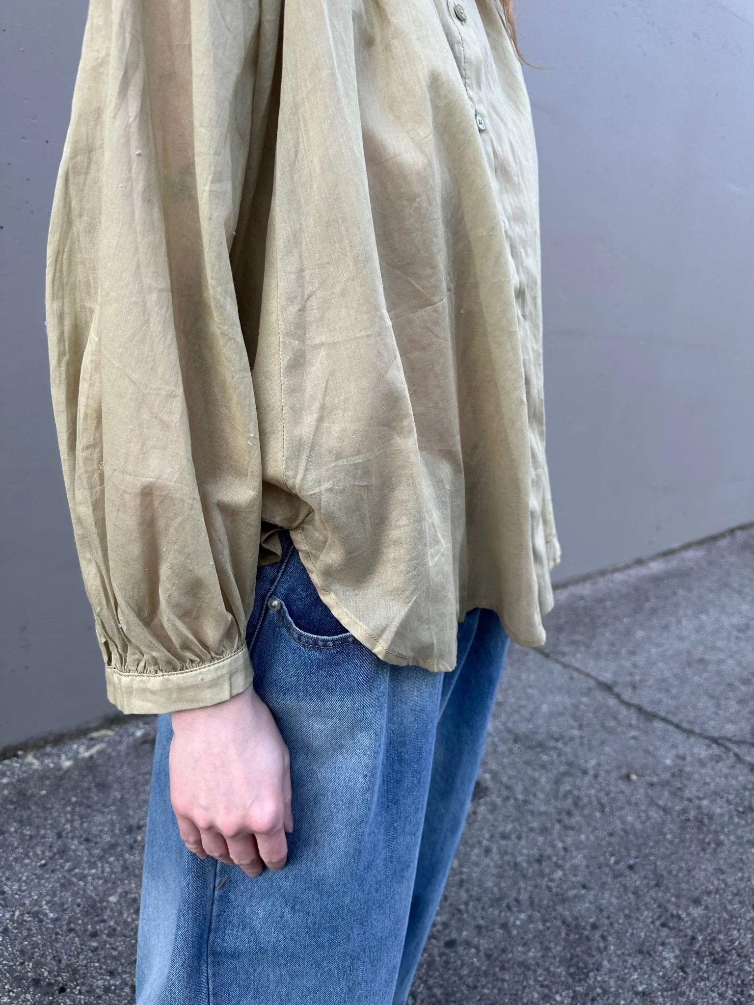 Michele Blouse in Olive sold by et Tigre product image thumbnail 3