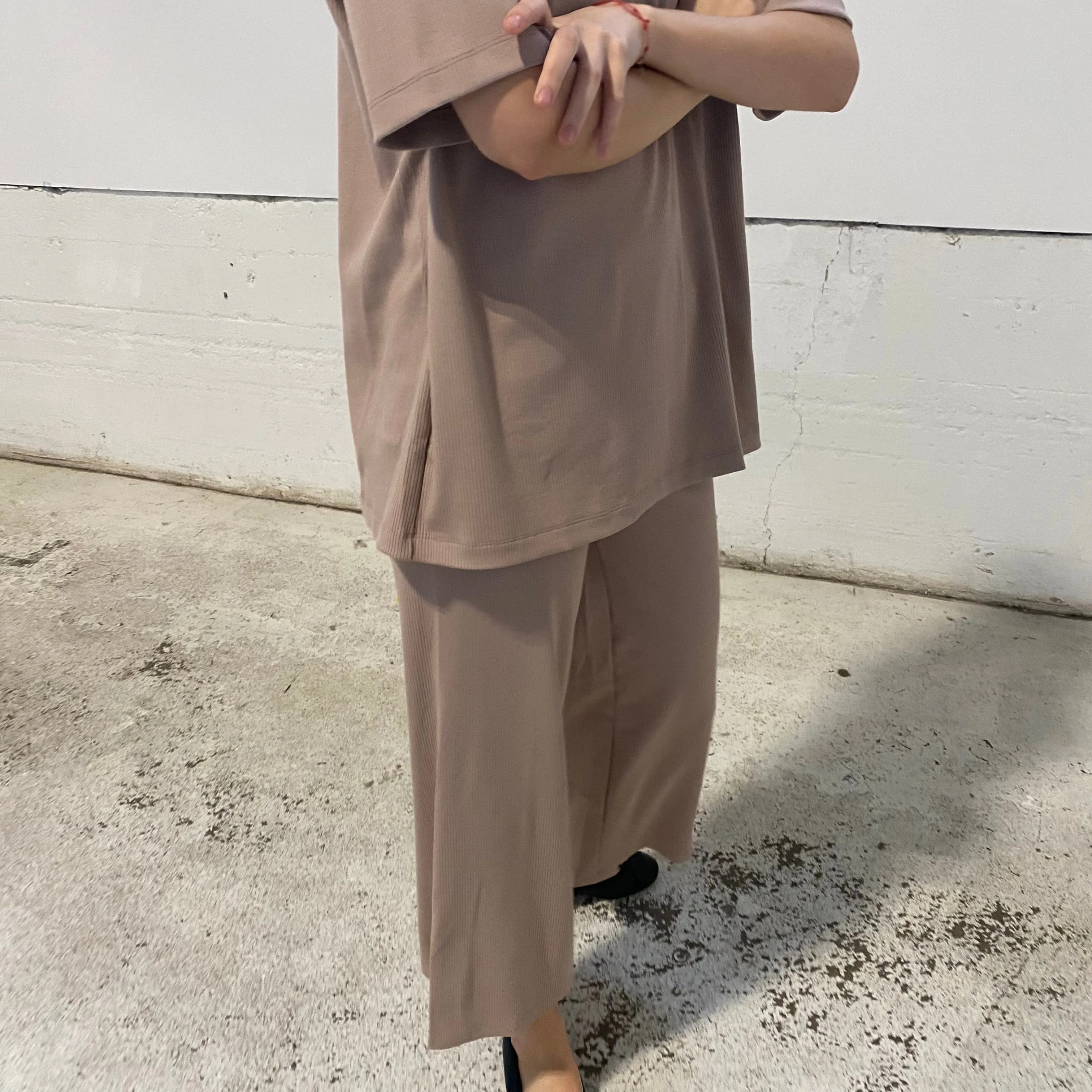 Liza Pant in Taupe sold by et Tigre product image thumbnail 5