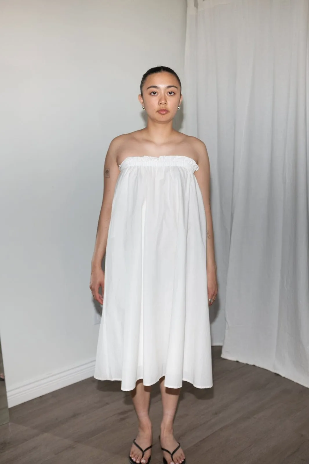 Nelda Skirt in White sold by et Tigre product image thumbnail 2